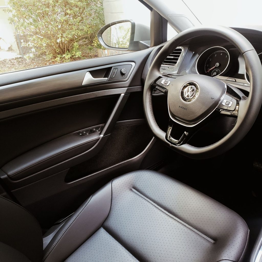 Driver Seat of 2020 Volkswagen Golf